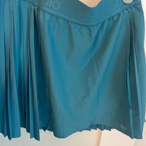 ALO tennis skirt